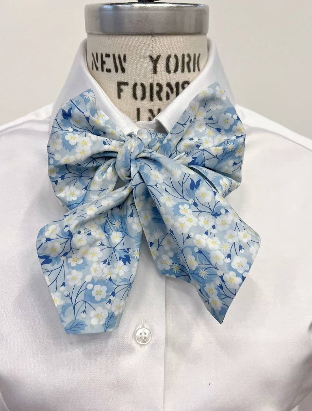 Cherry Blossom Cravat