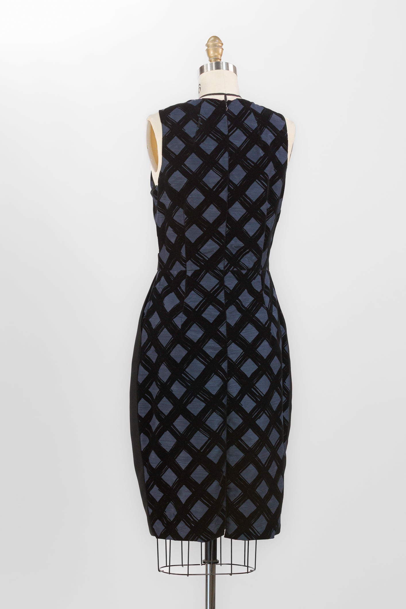 Opéra Noir Structured Dress