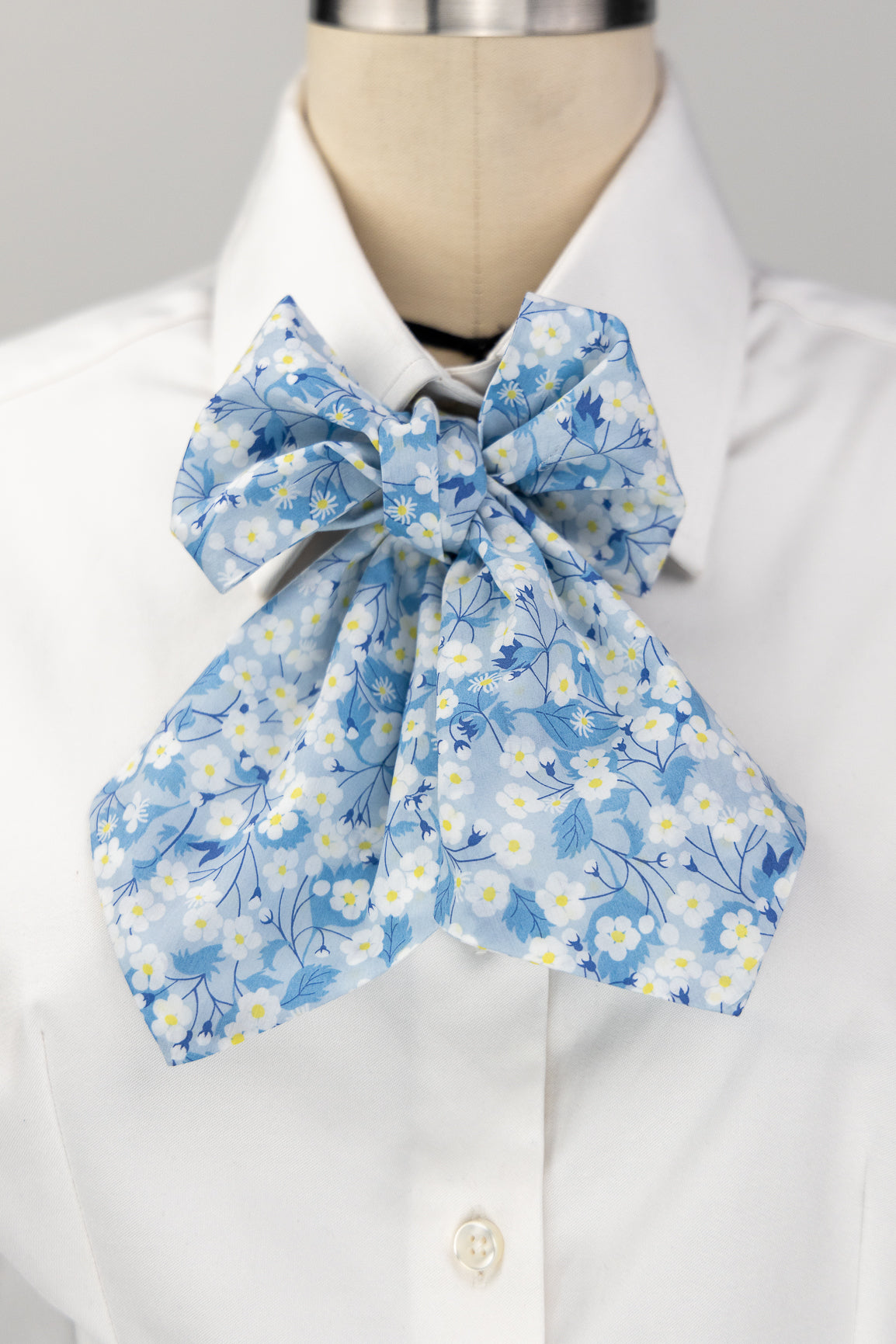 Cherry Blossom Cravat