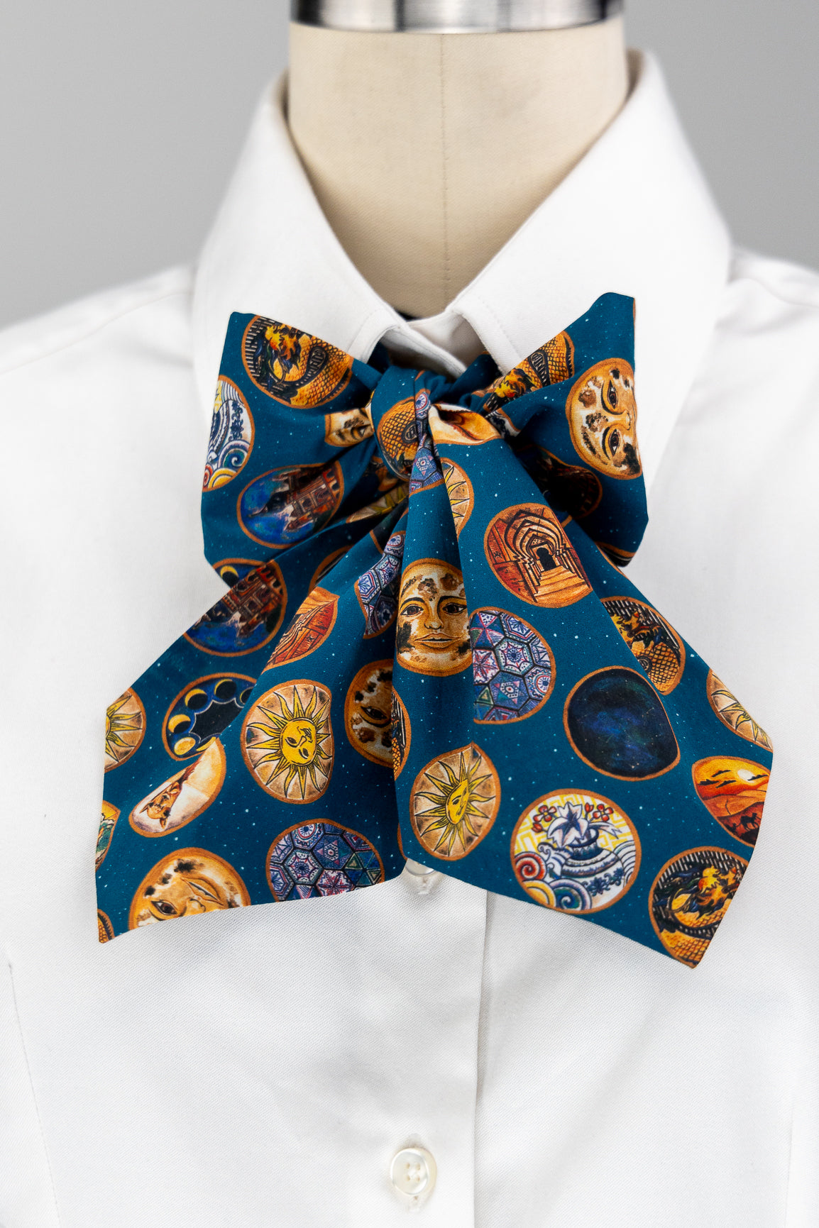 East meets West Cravat