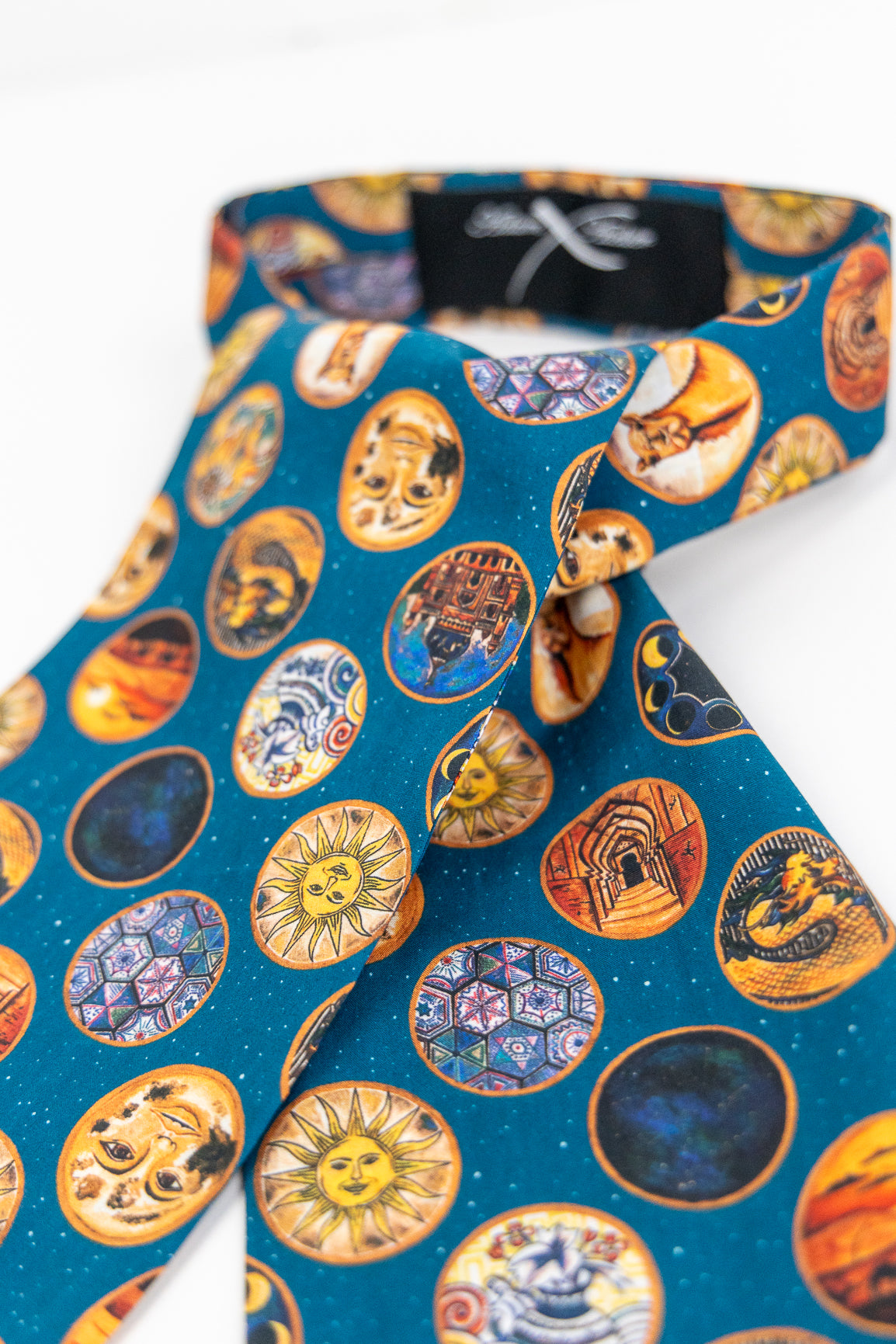 East meets West Cravat