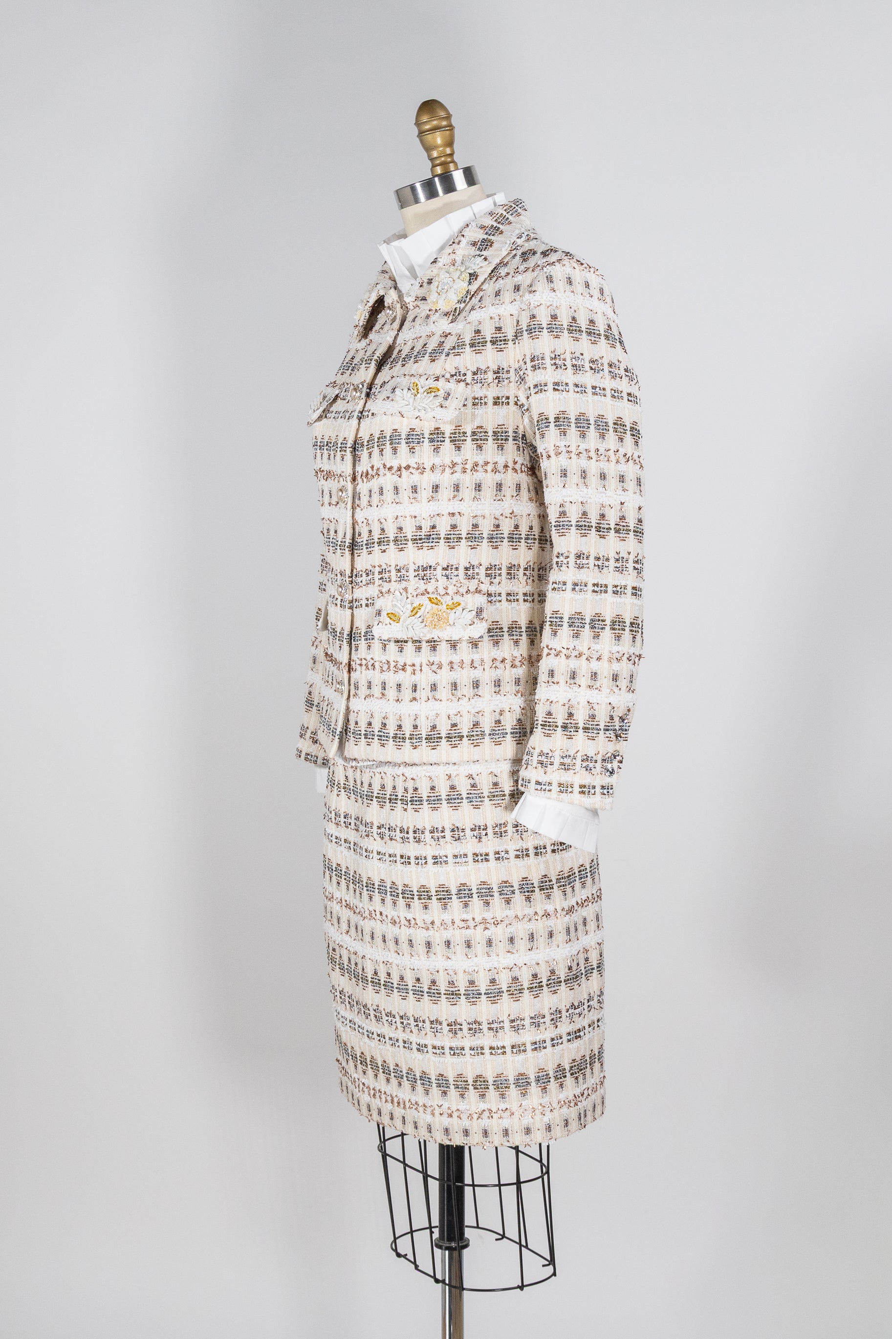 Arielle Handcrafted Tweed Ensemble With Floral Hand Embroidery Success