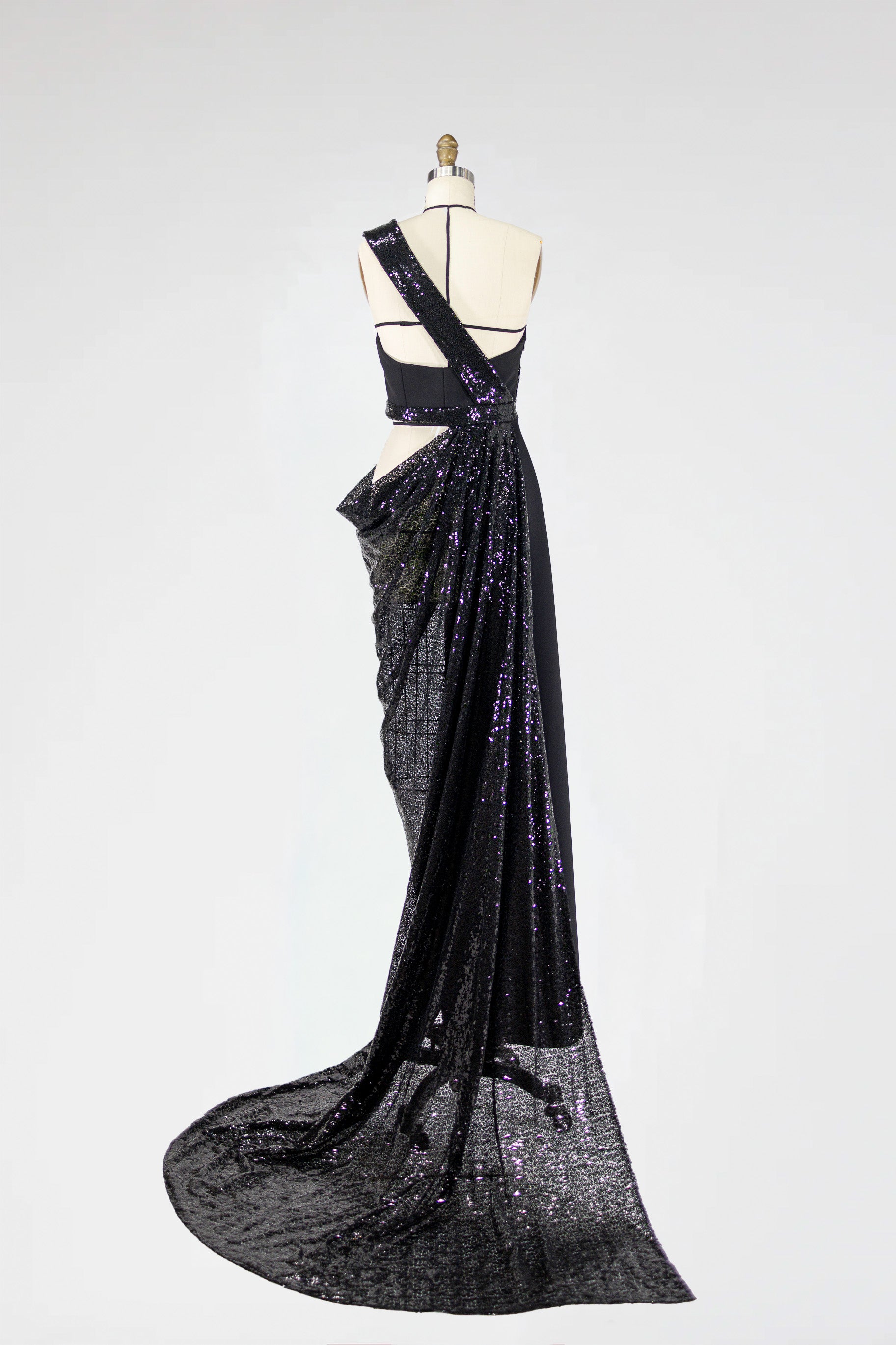 Eclipse Noir Evening Gown