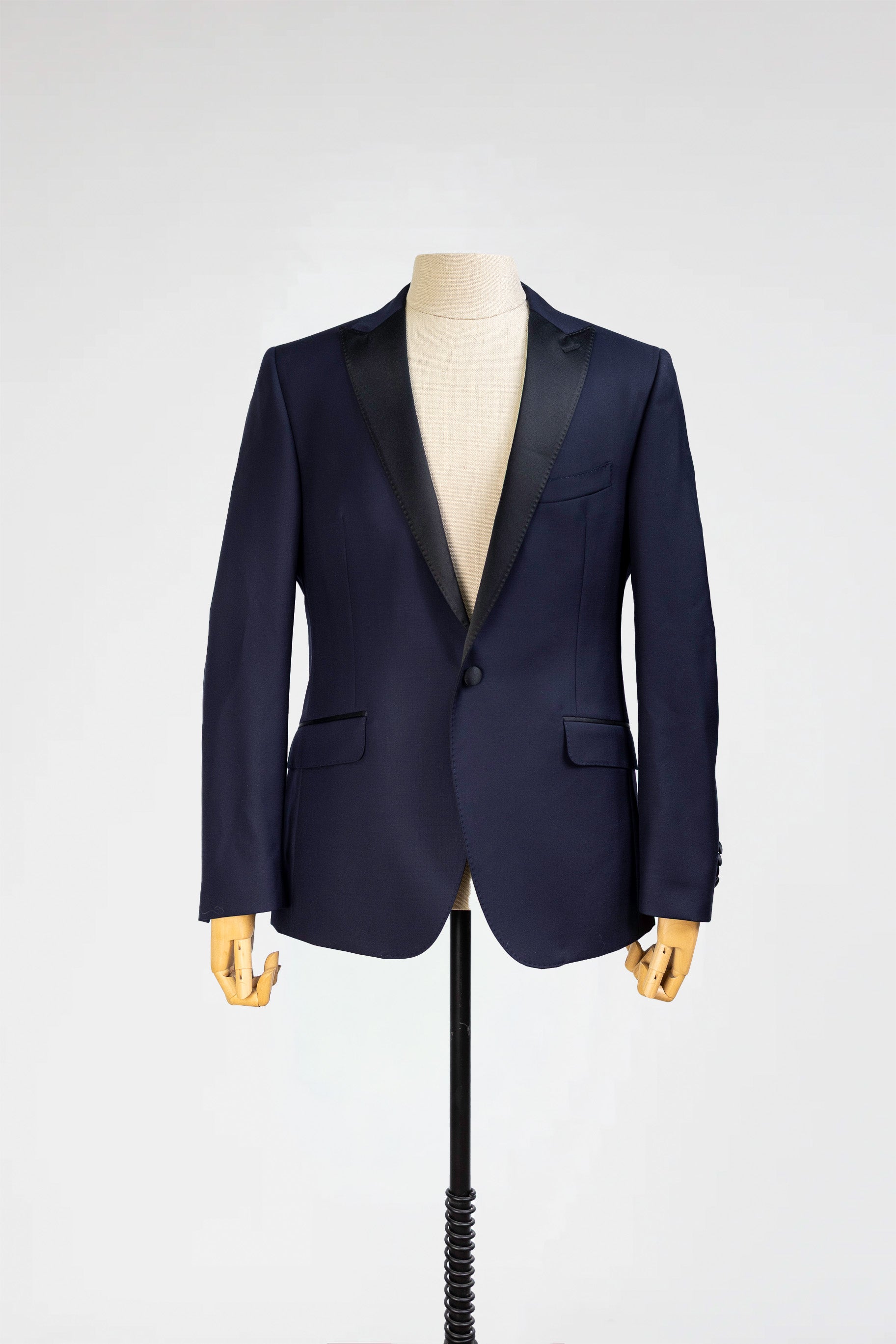 Peak Lapel Dinner Jacket