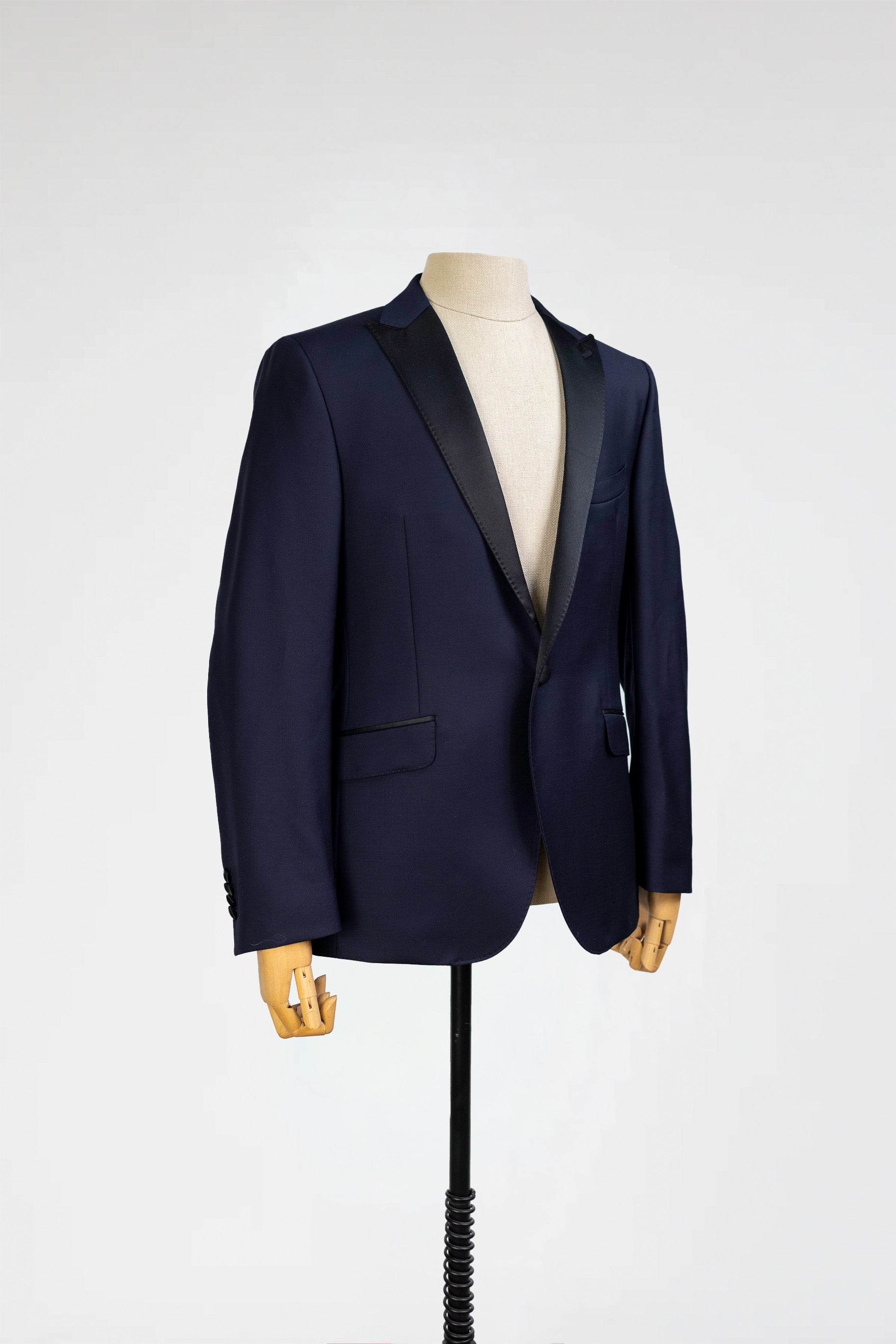 Peak Lapel Dinner Jacket
