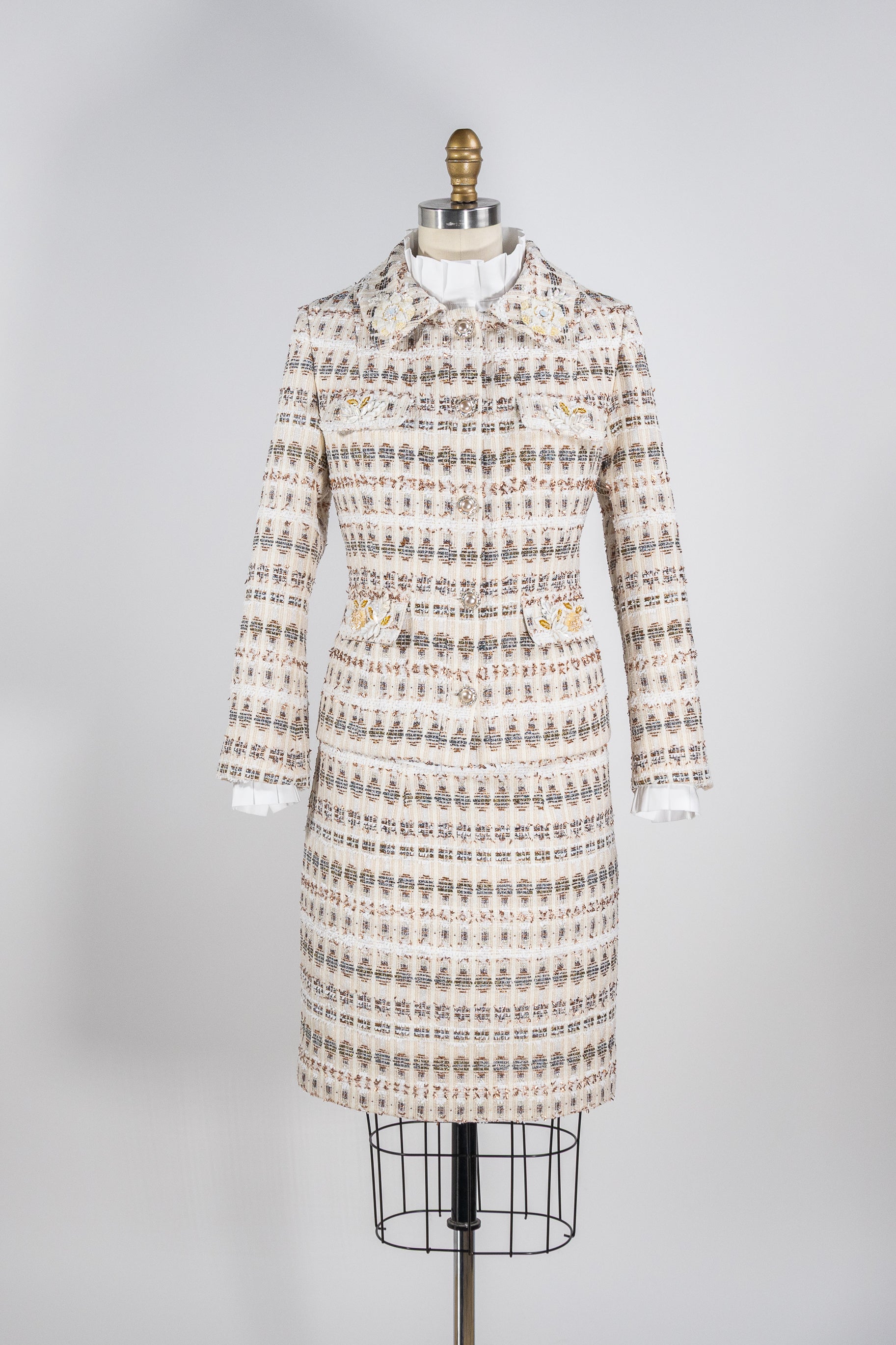 Arielle Handcrafted Tweed Ensemble With Floral Hand Embroidery Success